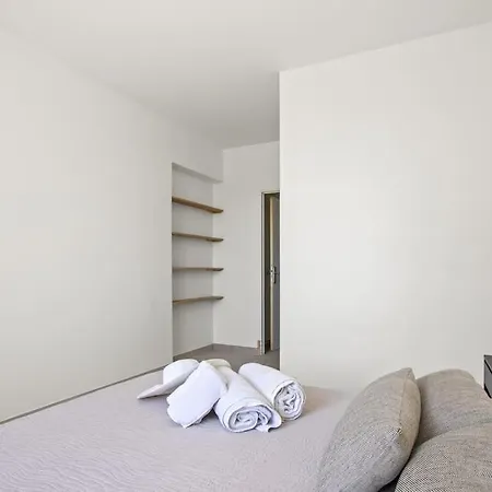 Villa, 8 Pers, Pieds Dans L'eau * Saint-Raphael (Var)