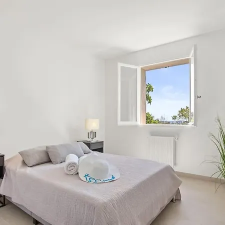 Villa Villa, 8 Pers, Pieds Dans L'eau