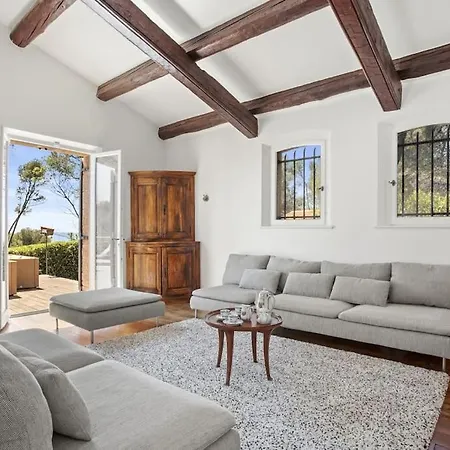 Villa Villa, 8 Pers, Pieds Dans L'eau Saint-Raphael (Var)