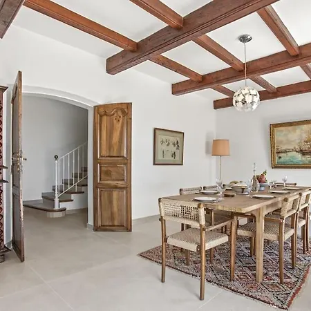 Villa, 8 Pers, Pieds Dans L'eau Villa Saint-Raphael (Var)